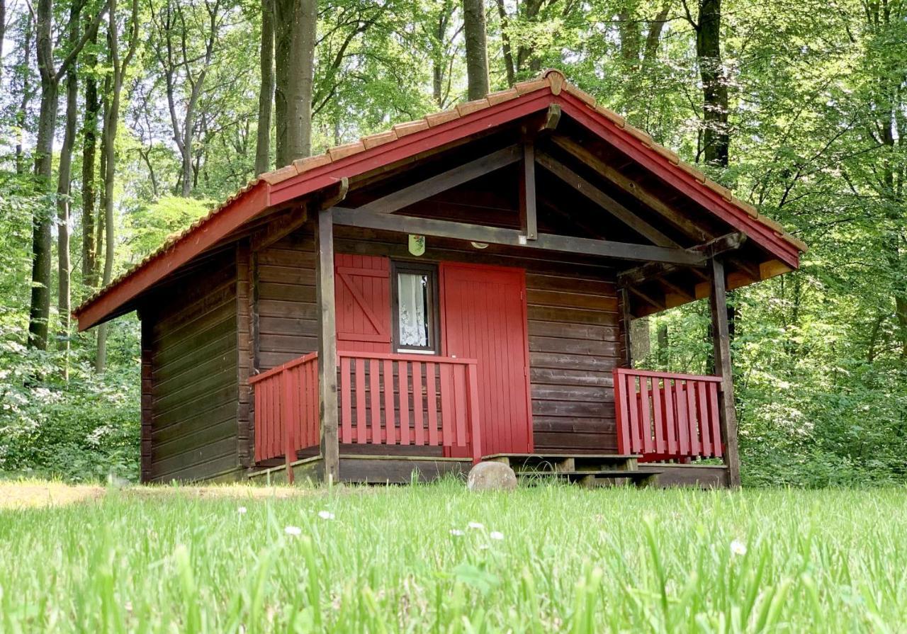 Camping Les Vosges Du Nord Oberbronn Exterior photo